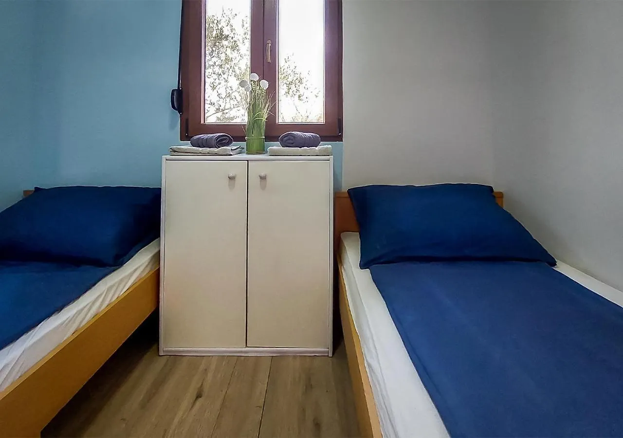 Country Club Apartments - Nearby Rovinj