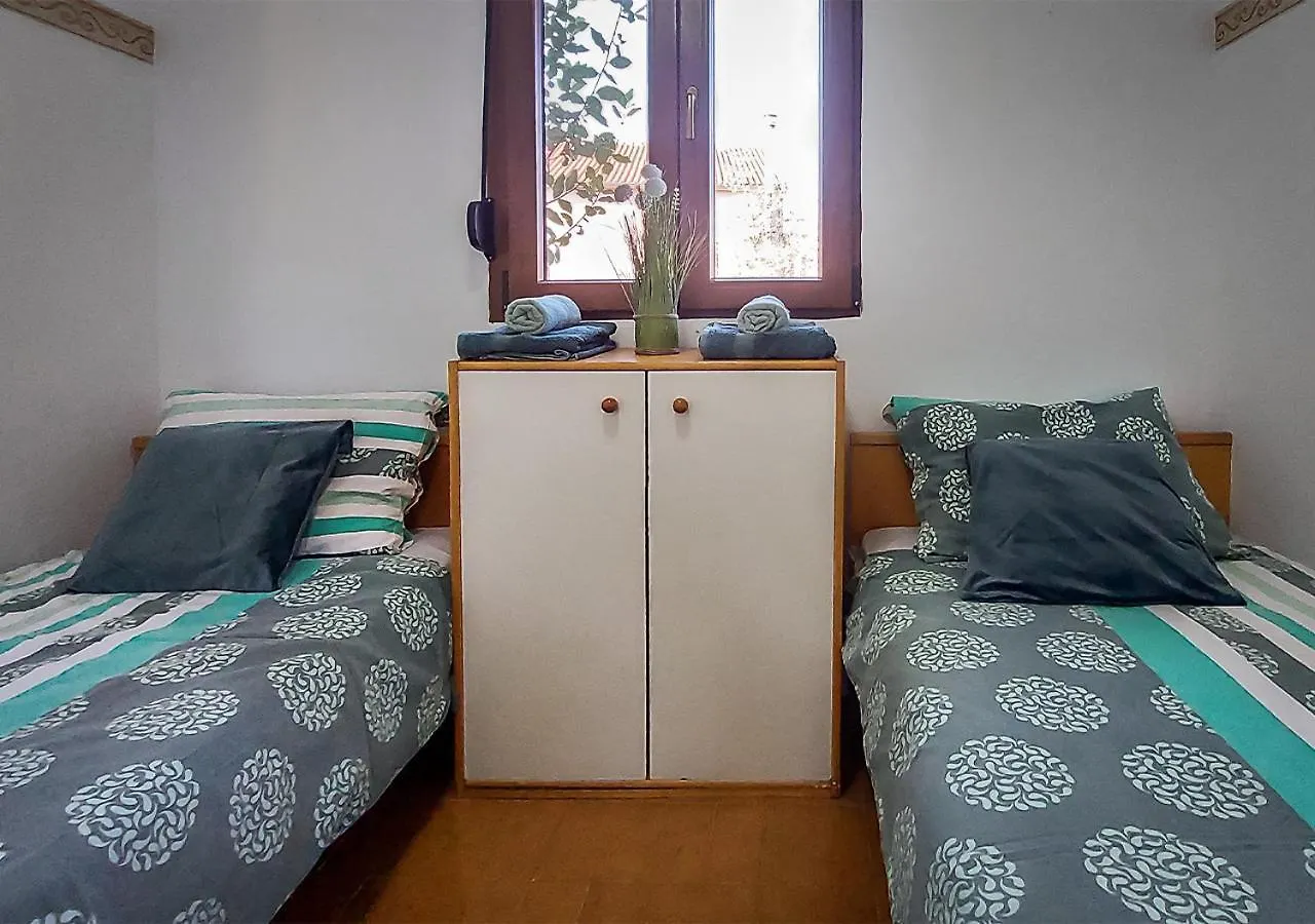 Country Club Apartments - Nearby Rovinj