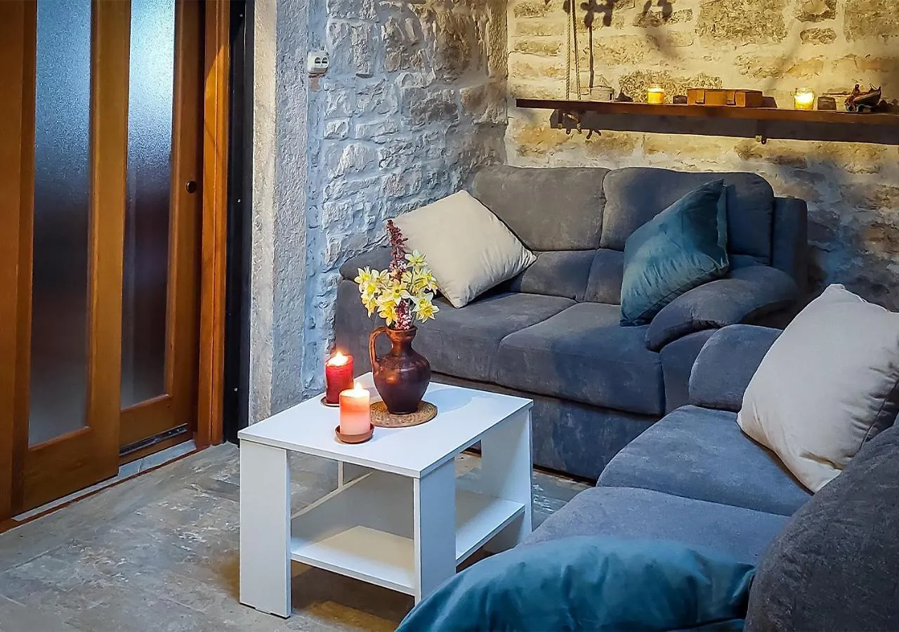 Country Club Apartments - Nearby Rovinj Croatia