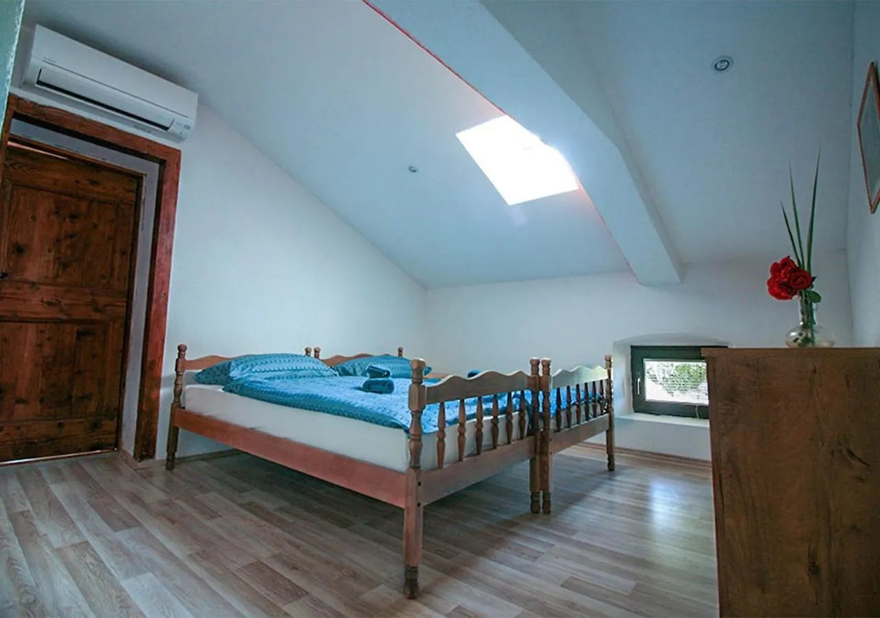Country Club Apartments - Nearby Rovinj