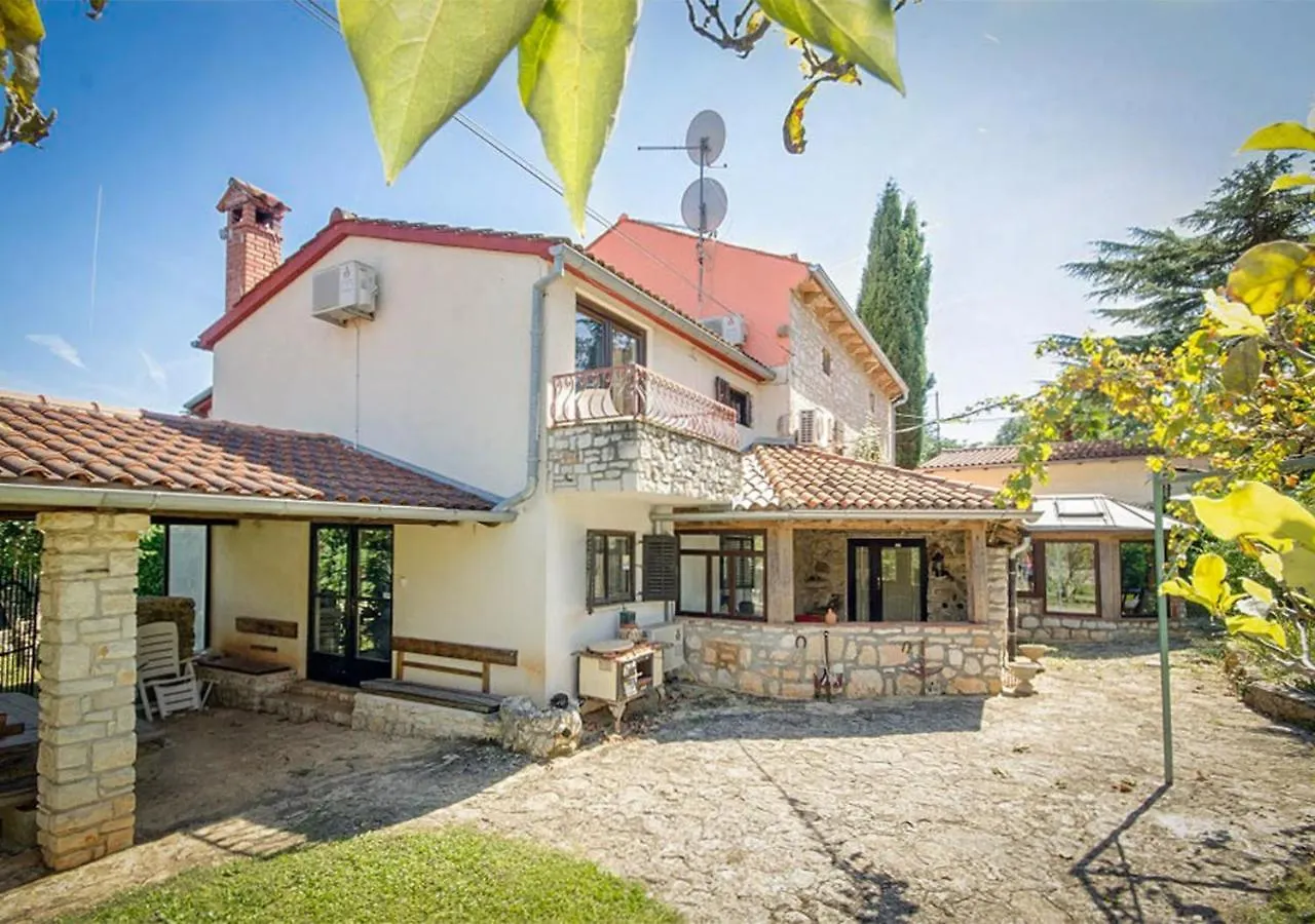 Country Club Apartments - Nearby Rovinj